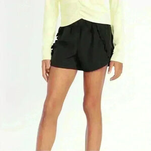 Old Navy Girl’s Ruffle-Front Dolphin-Hem Run Shorts in Black Size Medium (8)